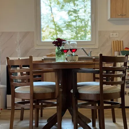 Vikendica Vikendica Sssuma *