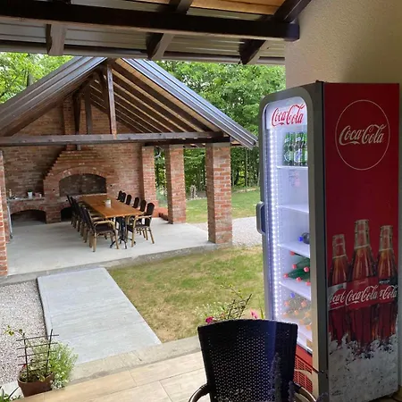 Vikendica Sssuma Дом отдыха