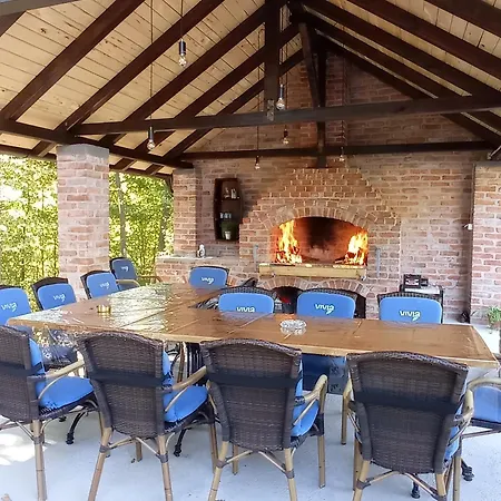 Vikendica Sssuma * Srbac