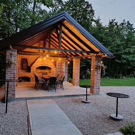 Holiday home Vikendica Sssuma Srbac